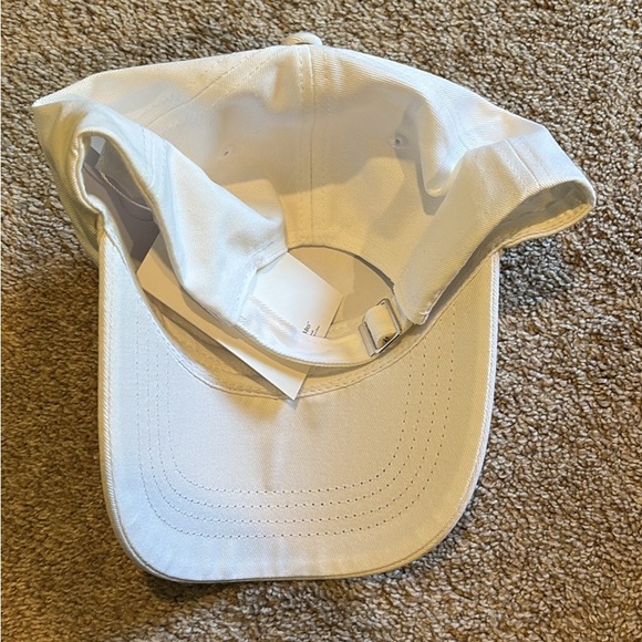 White Bride Cap - Picture 3 of 4